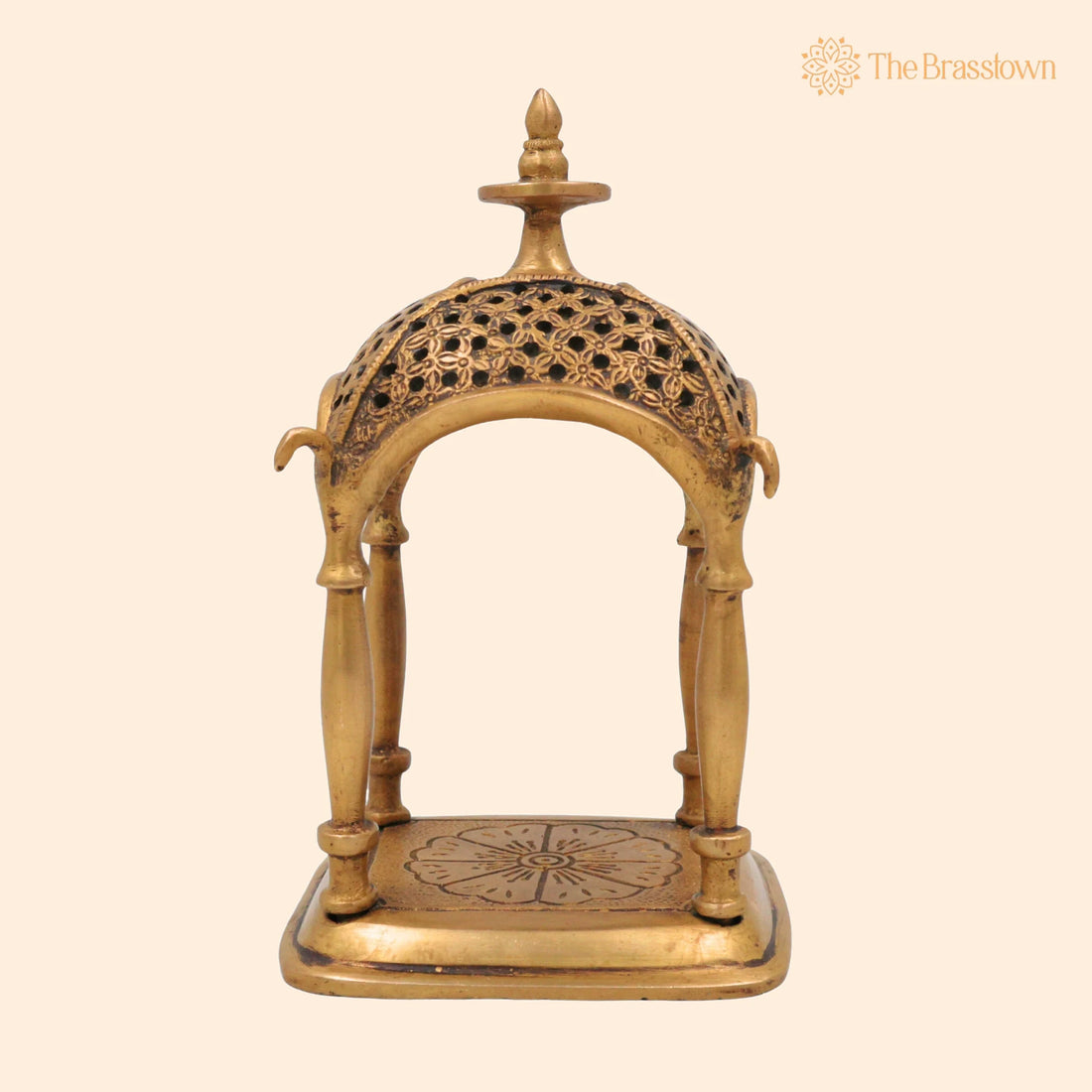 Brass Temple Idol – Handcrafted Pooja Mandir, Decorative Brass Devastanam for Home Temple &amp; Spiritual Décor 6.5 Inch 1