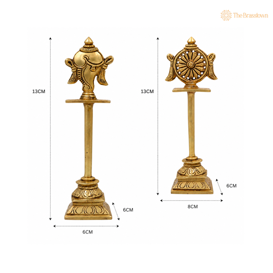 Brass Shankh Chakra Stand Set – Peetal Vishnu Symbol Balaji Shankh &amp; Sudarshan Chakra Figurine for Pooja, Home Temple &amp; Spiritual Décor 5 Inch