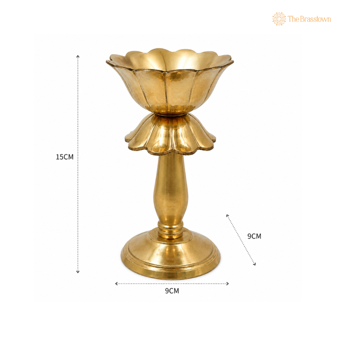 Brass Lotus Lamp – Handcrafted Kamal Deepam Vilakku, Padma Diya for Pooja, Home Mandir &amp; Spiritual Décor 6 Inch