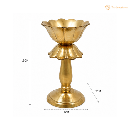 Brass Lotus Lamp – Handcrafted Kamal Deepam Vilakku, Padma Diya for Pooja, Home Mandir &amp; Spiritual Décor 6 Inch