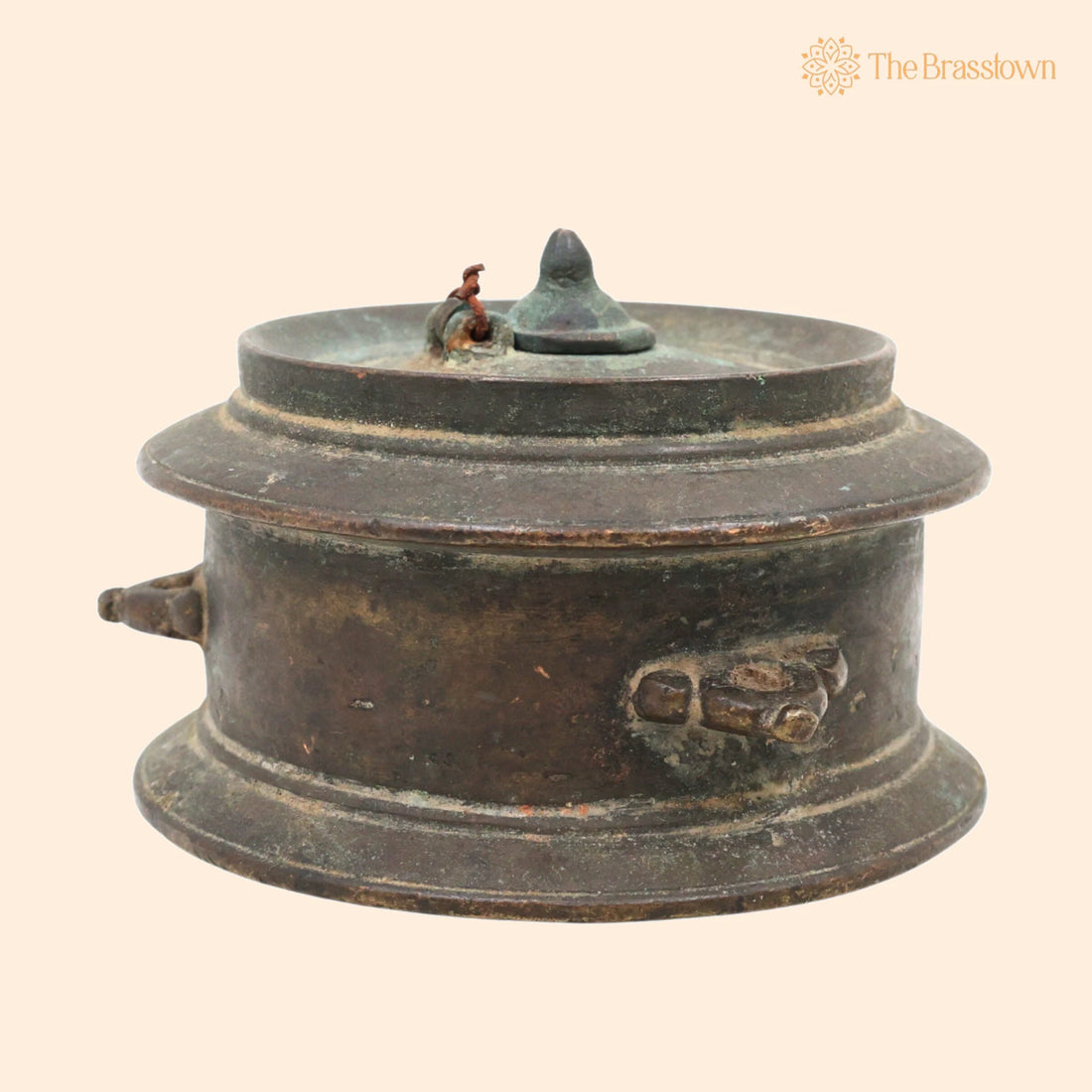 Vintage Brass Ink Pot – Peetal Kalam Daani, Handmade Pital Ink Well for Calligraphy, Desk Décor &amp; Antique Collection 2.5 Inch 1