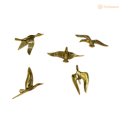 Brass Flying Birds Wall Decor – Elevate Your Space with Graceful Elegance 6 Inch