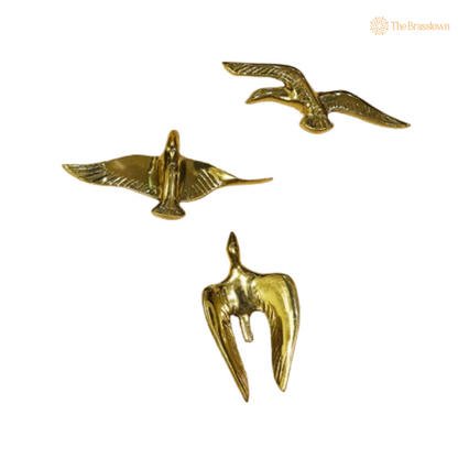 Brass Flying Birds Wall Decor – Elevate Your Space with Graceful Elegance 6 Inch