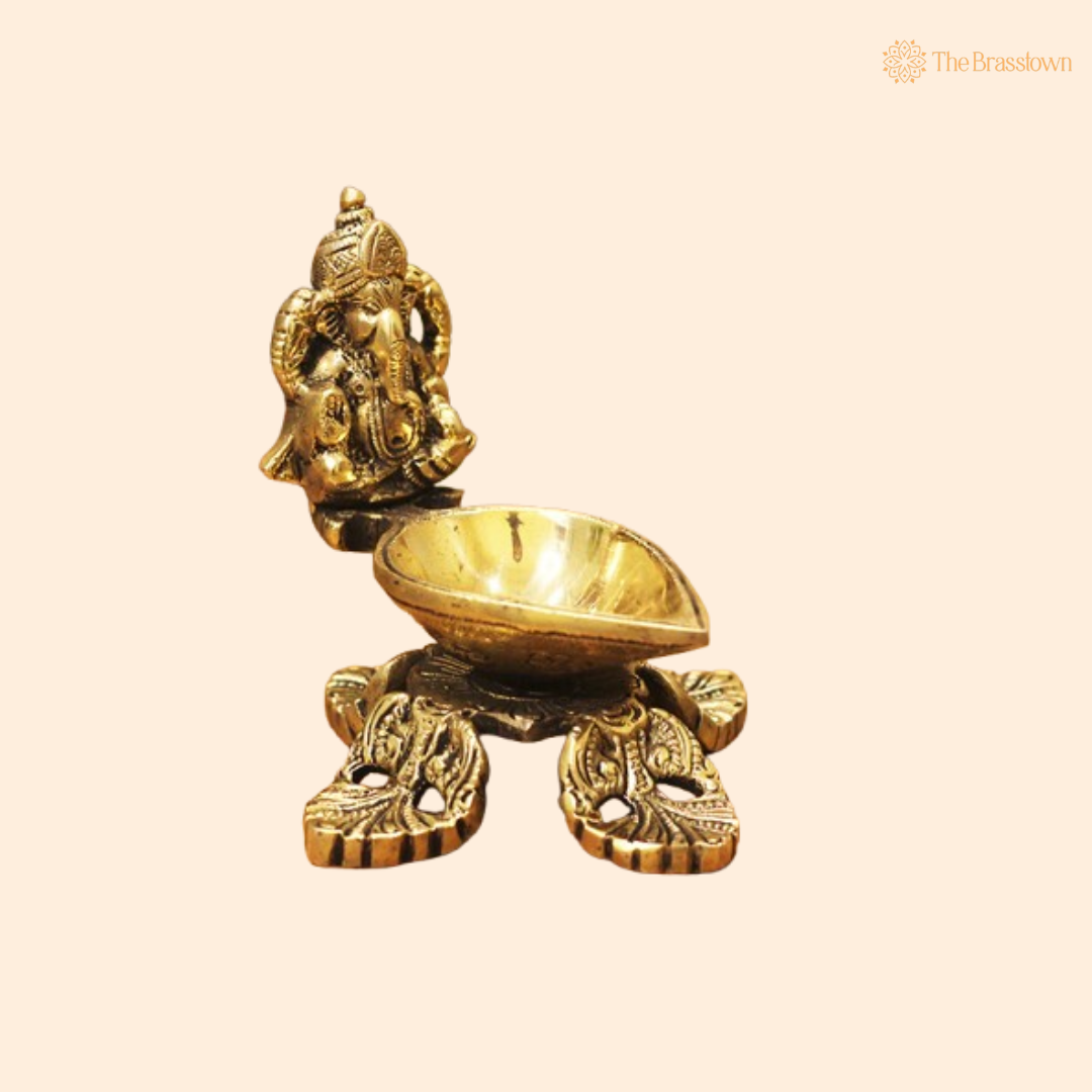 Brass Ganesha Diya Lamp 4.5 Inch