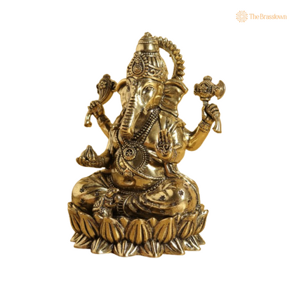 Brass Ganesha Idol – Auspicious and Graceful Décor 3.5 Inch
