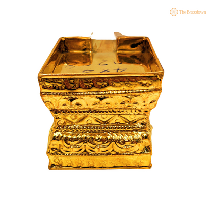 Brass Havan Kund 4.5 Inch side view – antique finish detail