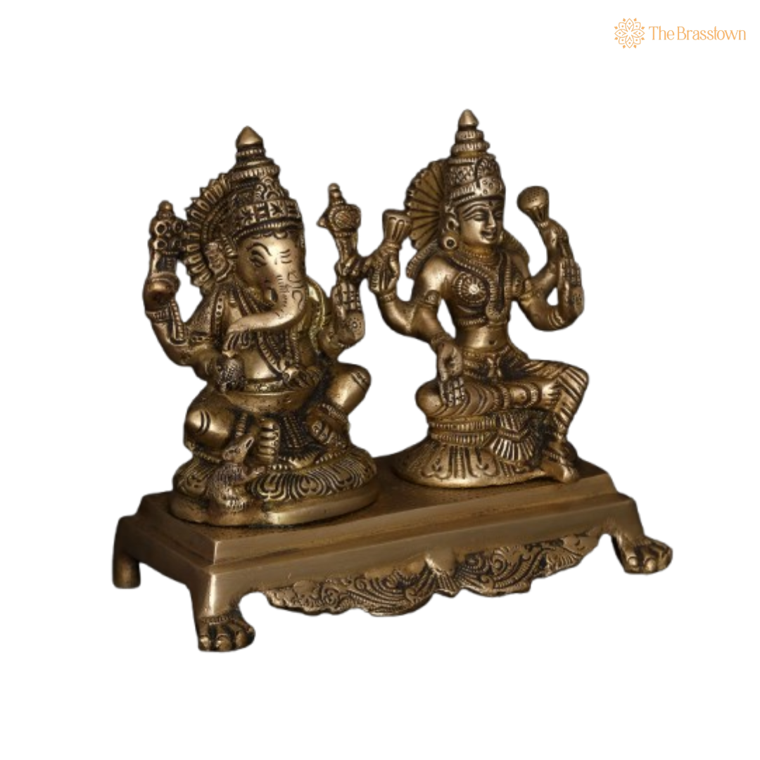 Brass Lakshmi Ganesha Idol – Auspicious & Decorative Piece 7 Inch