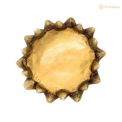 Brass Lotus Base – A Symbol of Purity and Serenity 3 Inch