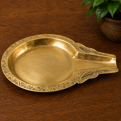 Brass Abhishek Patra with Somasutra –  Abhishekam Plate, Tirumanjanam Stand &amp; Temple Pooja Vessel for Shivling and Deity Worship 6.5 Inch