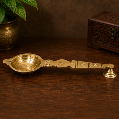 Brass Aarti Burner Kapoor Dani – Traditional Camphor Lamp, Karpoora Harathi Deepam for Pooja, Aarti &amp; Temple Rituals 12 Inch