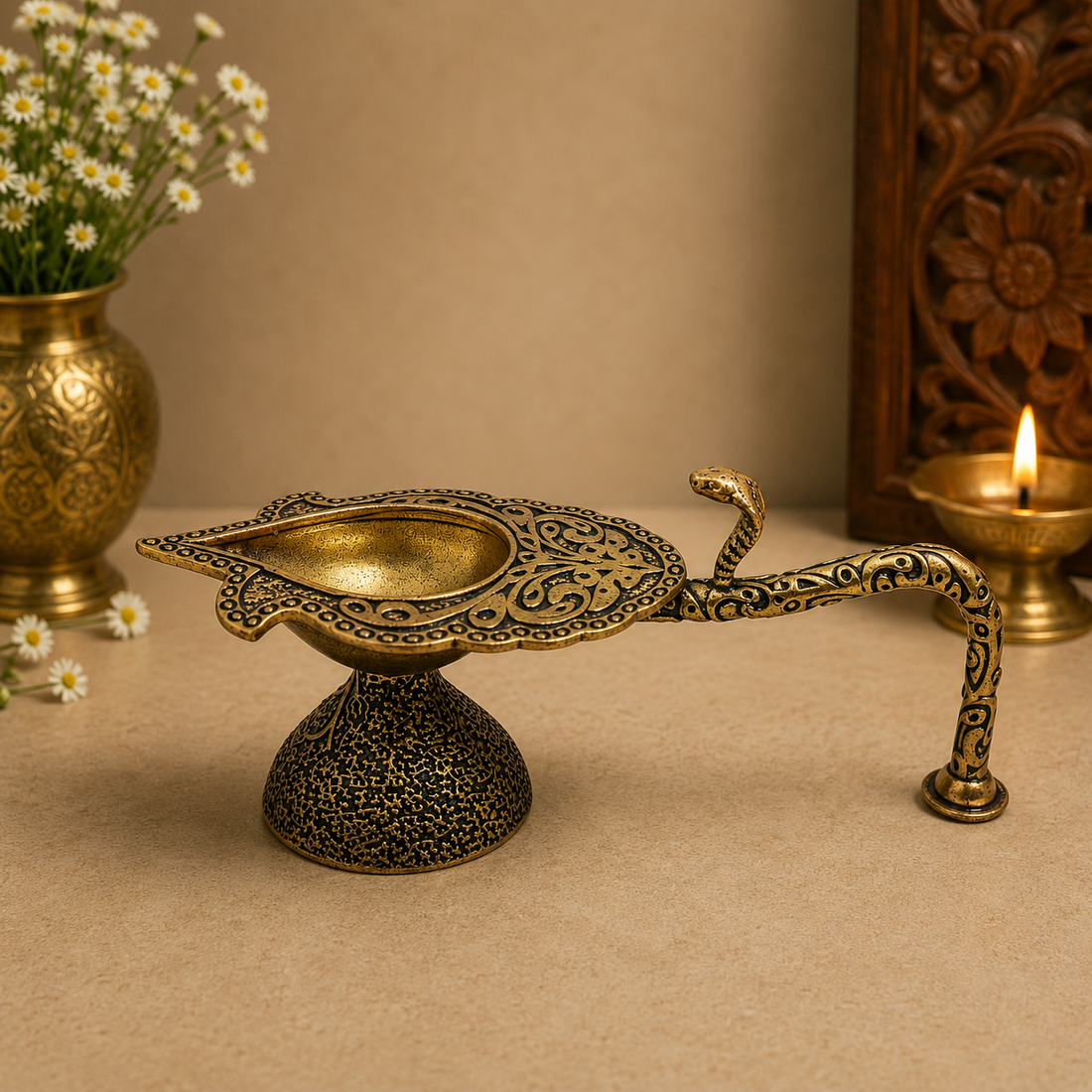 Brass Aarti Diya – Traditional Pooja Oil Lamp (Peetal Deepak) for Aarti, Puja &amp; Home Mandir Décor 1.5 Inch