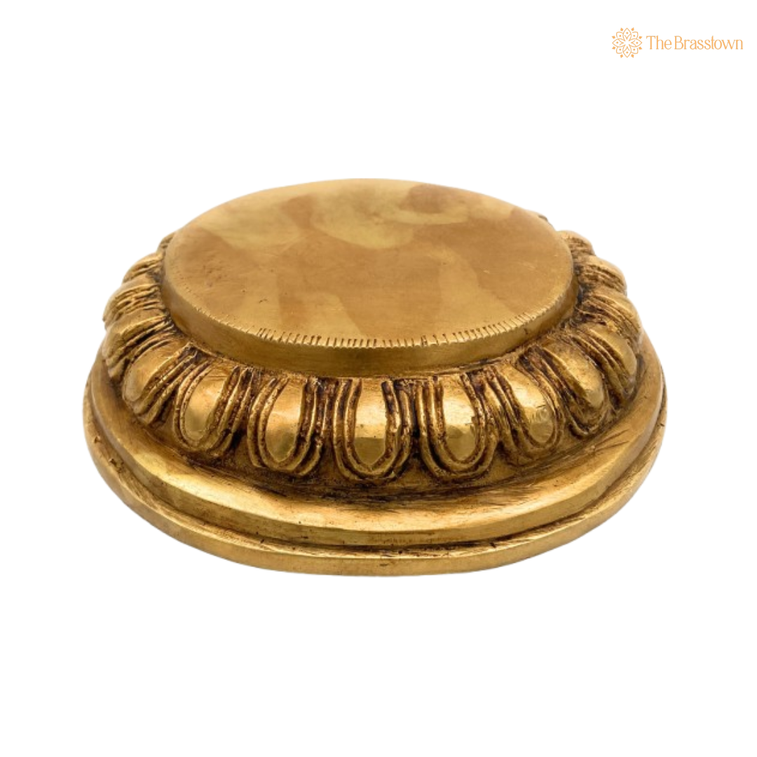 Elegant Brass Pedestal 1.5 Inch