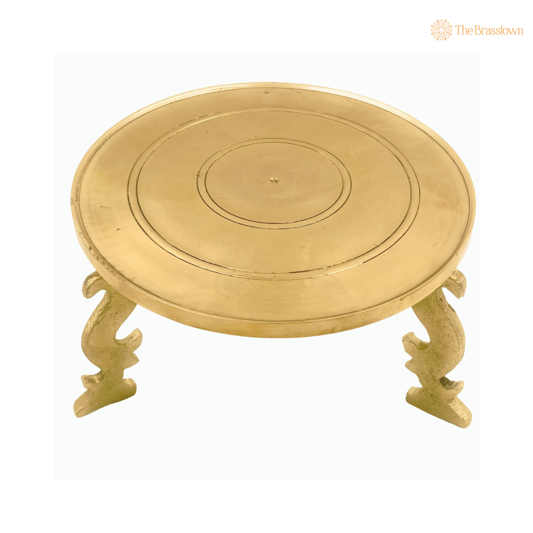 Elegant Brass Pooja Pedestal 5 Inch – home mandir puja decor India