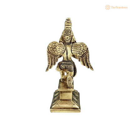 Handcrafted Brass Garuda Idol – A Symbol of Devotion and Divine Protection 4 Inch