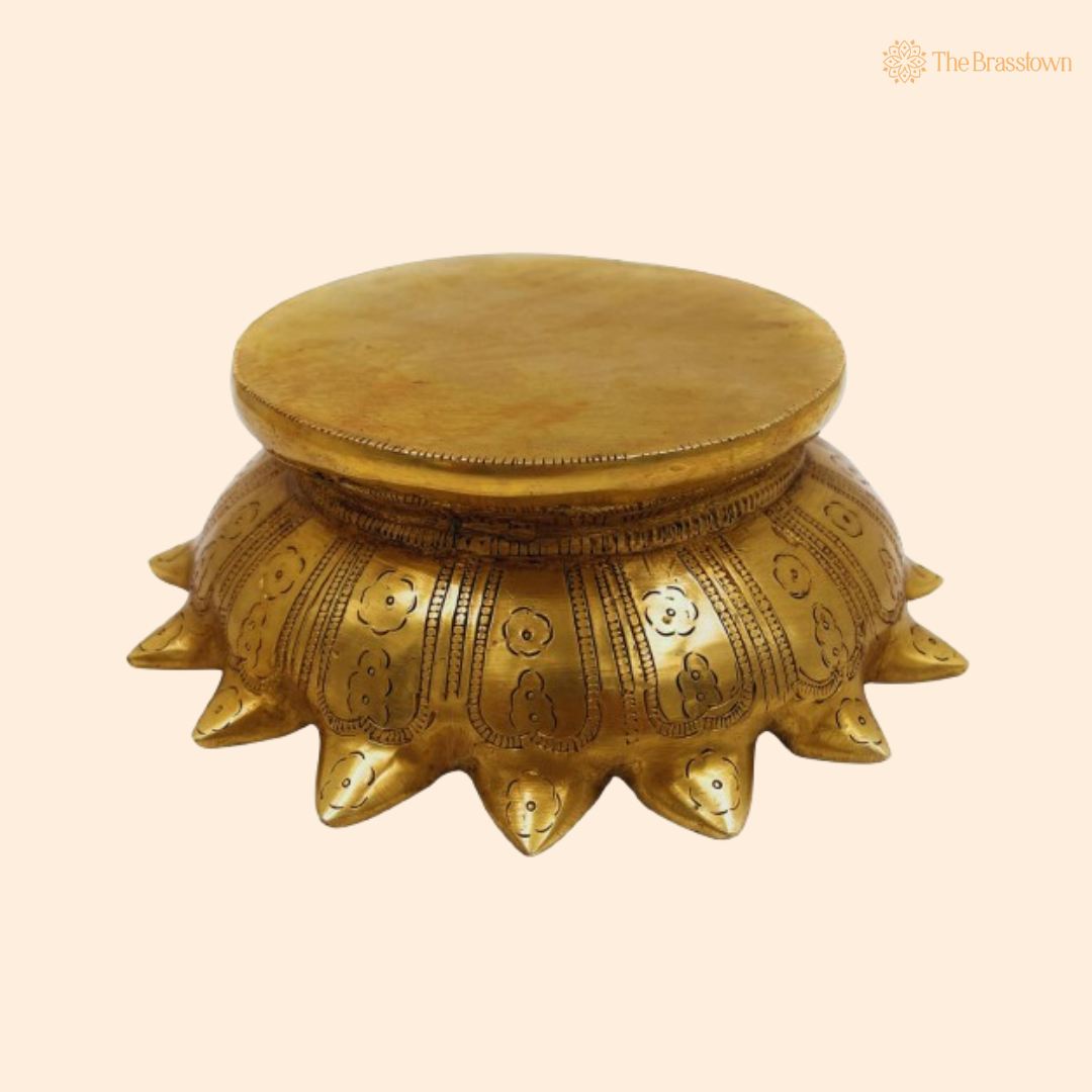 Intricately Designed Brass Lotus Base Pedestal 3 Inch