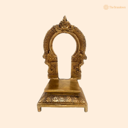 Ornate Brass Arch-Style Pedestal Stand 7 Inch