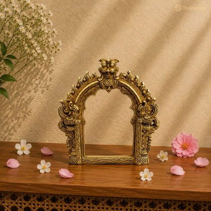 Traditional Brass Ornamental Arch Frame 5 Inch