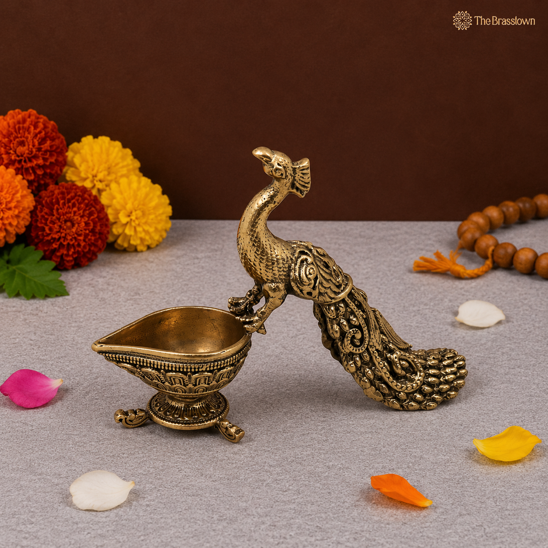 Brass Peacock Lamp Idol – Mayil Vilakku, Mayur Deepam, Traditional Kuthu Vilakku Oil Lamp for Pooja, Temple &amp; Home Décor 3 Inch