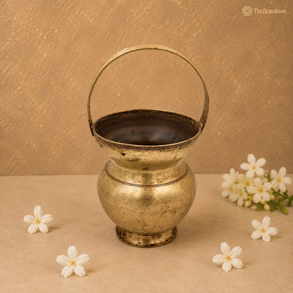 Handcrafted Brass Kamandalu Kalash – Traditional Pital Gangajali Kamandal for Puja, Ganga Jal Storage, Rishi Muni Kalash &amp; Hindu Rituals 10 Inch