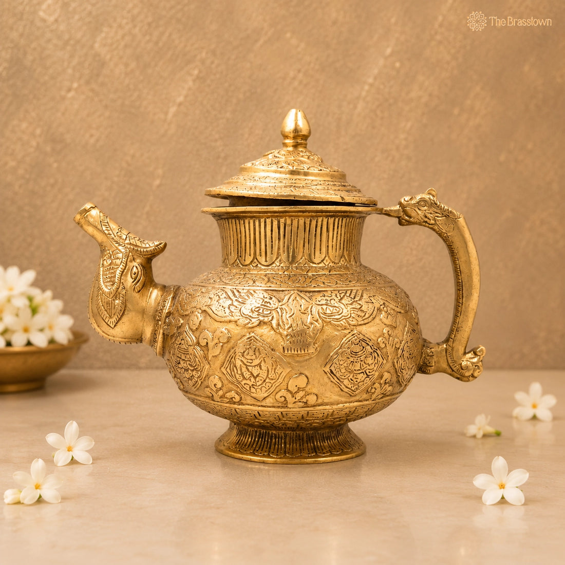 Brass Peetal Solid Heavy Kettle Idol – Traditional Vintage Tea Pot Surahi for Home Décor, Collectibles &amp; Gifting  8 Inch