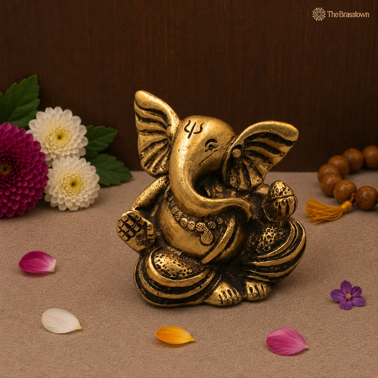 Handcrafted Traditional Brass Long Neck Ganesha Idol –Handcrafted Traditional Chola Style Ganapati Vinayaka Murti for Pooja, Home Mandir, Décor &amp; Gifting 3 Inch