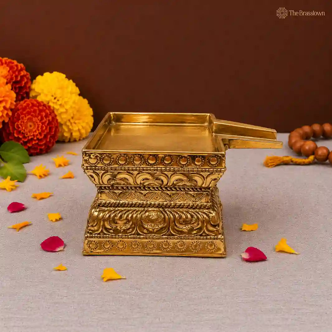 Brass Havan Kund – A Traditional Vessel for Sacred Rituals 6 Inch