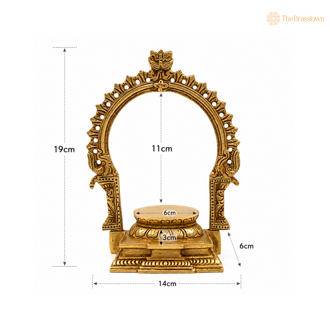 Ornate Brass Arch with Pedestal 7.5 Inch