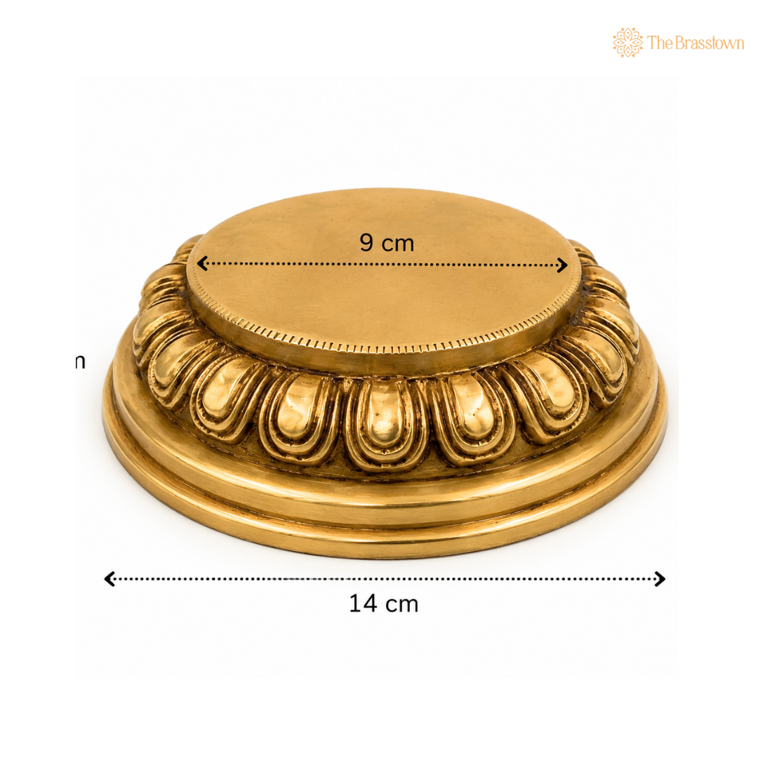 Elegant Brass Pedestal 1.5 Inch