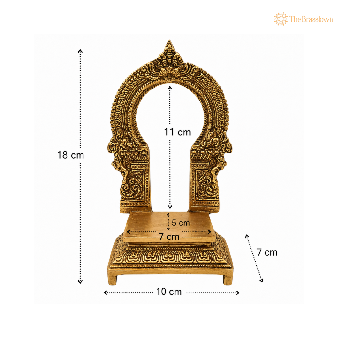 Ornate Brass Arch-Style Pedestal Stand 7 Inch