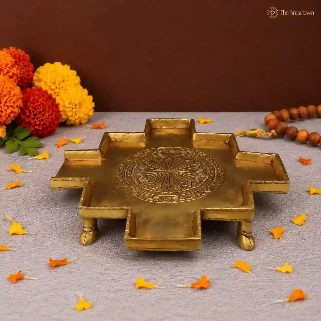 Brass Abhishek Patra / Plate – Ritual Shower Somasutra Peetam for Puja &amp; Home Temple 12 Inch
