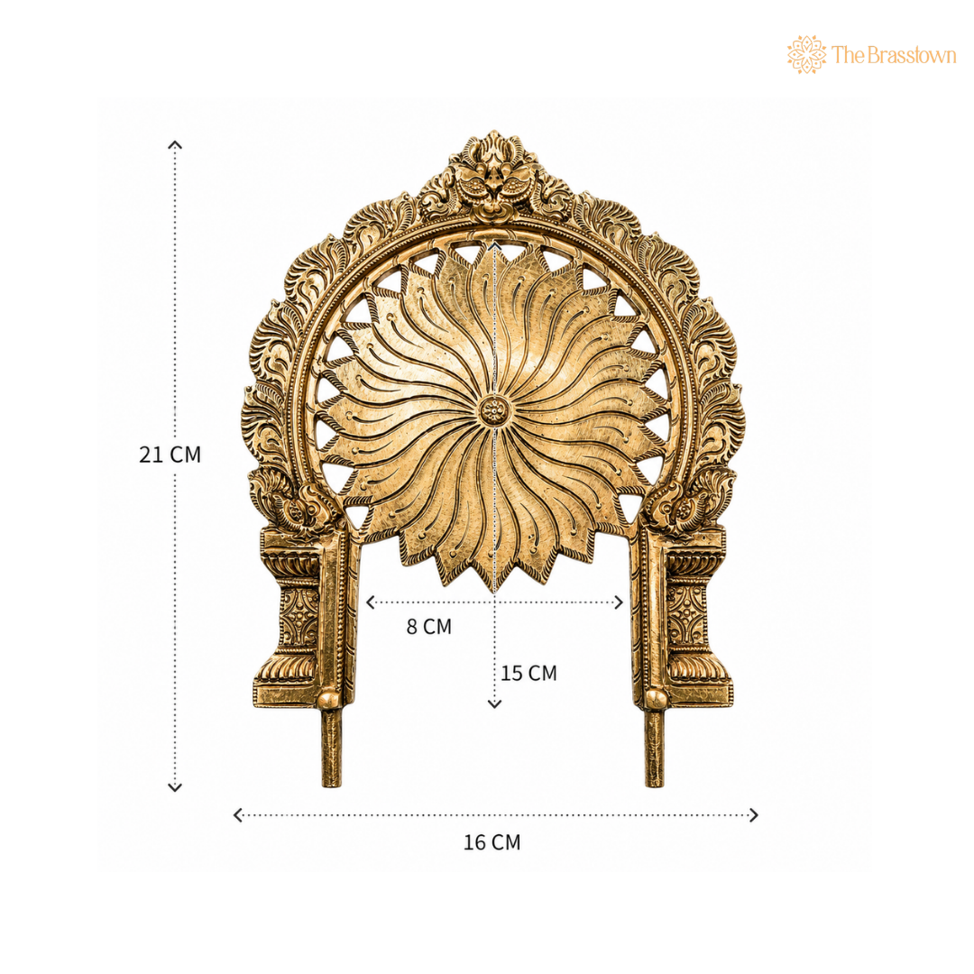 Brass Prabhavali Arch Frame with Chakra – Decorative Wall Hanging for Deity &amp; Mandir 8.5 Inch