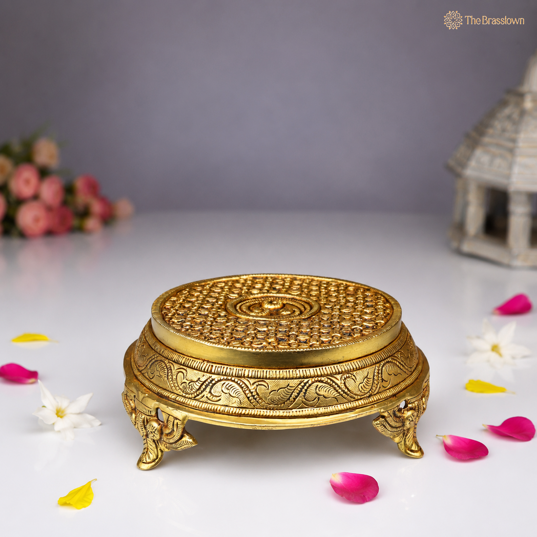 Handcrafted Brass Round Pooja Chowki Bajot – Circular Idol Display Stand for Home Mandir &amp; Puja Setup 3 Inch