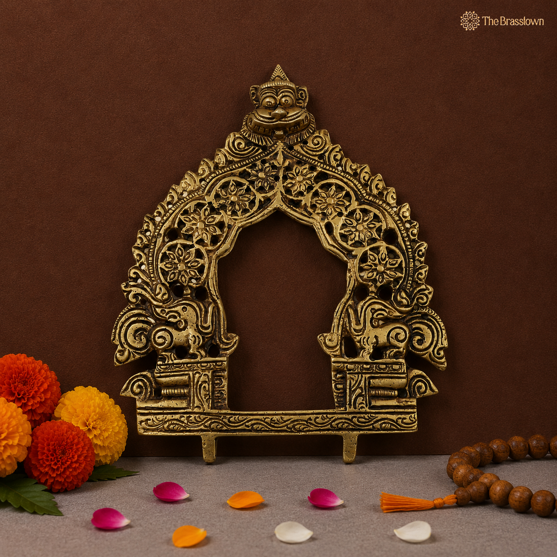 Handcrafted Brass Traditional Prabhavali Frame – Handcrafted Arch Wall Hanging for Home Temple, Deity Décor &amp; Spiritual Ambience 6.5 Inch