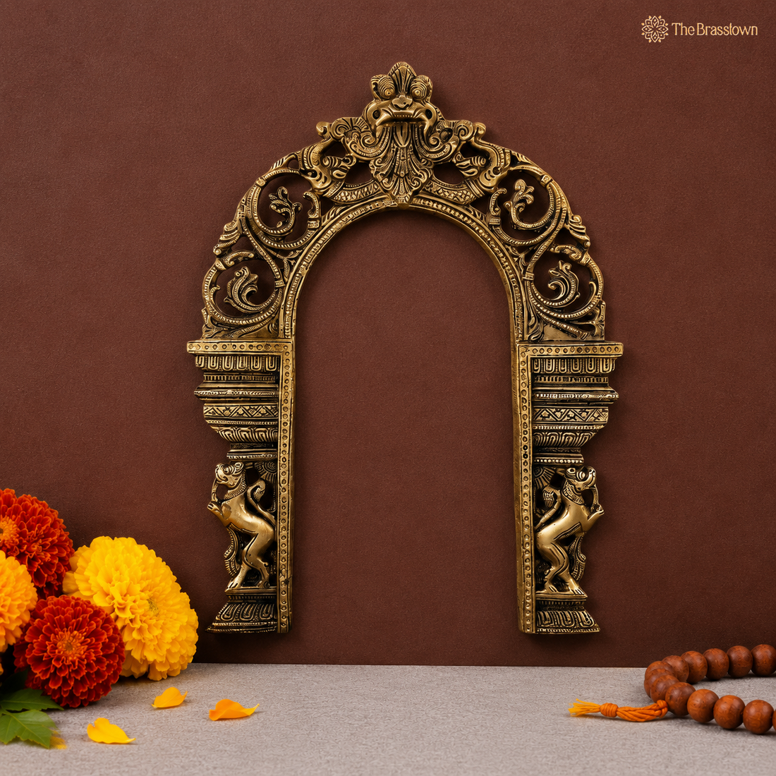 Brass Hand-Carved Prabhaval Arch Frame for Deity with Dual Yali – Handcrafted Arch Wall Hanging for Home Temple, Deity Décor &amp; Spiritual Ambience 13 Inch