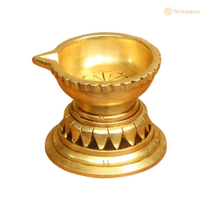 Traditional Brass Diya Lamp 2.5 Inch