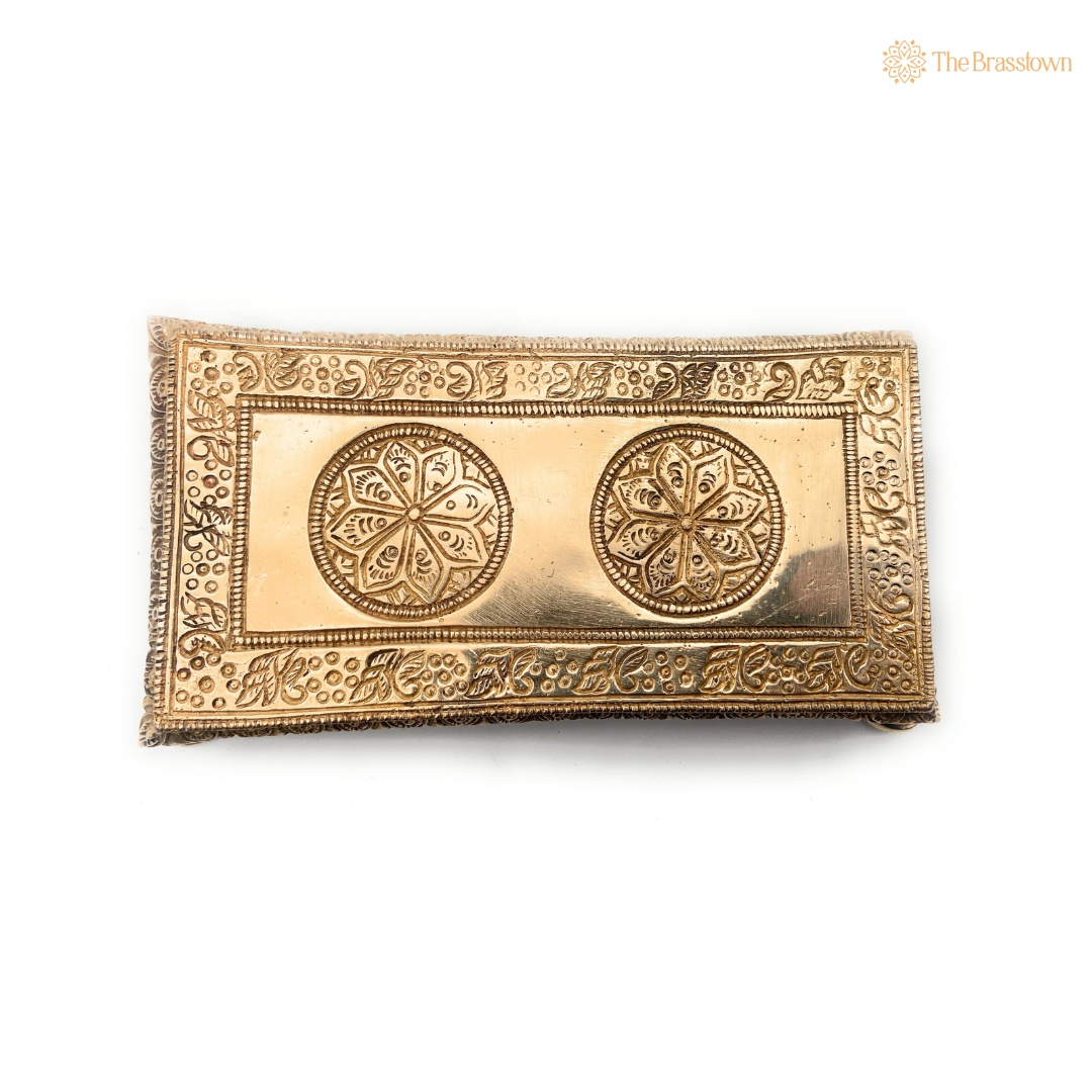 Traditional Brass Pooja Pedestal 1 Inch